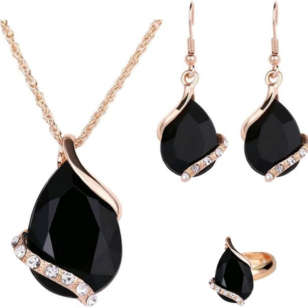 Elegant Black and Gold Jewelry Set